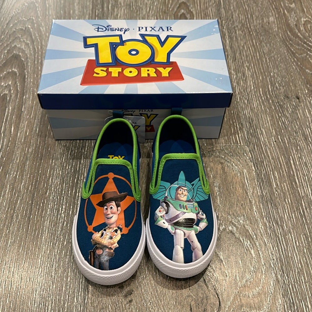 NWT Toddler shoes